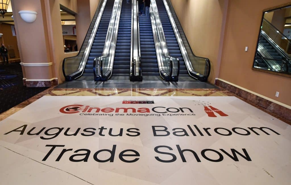 CinemaCon  x