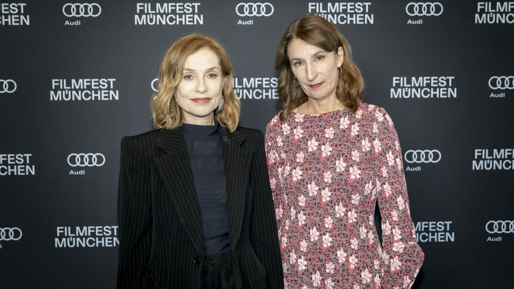 Sidonie Huppert Girard Muenchen scaled e x