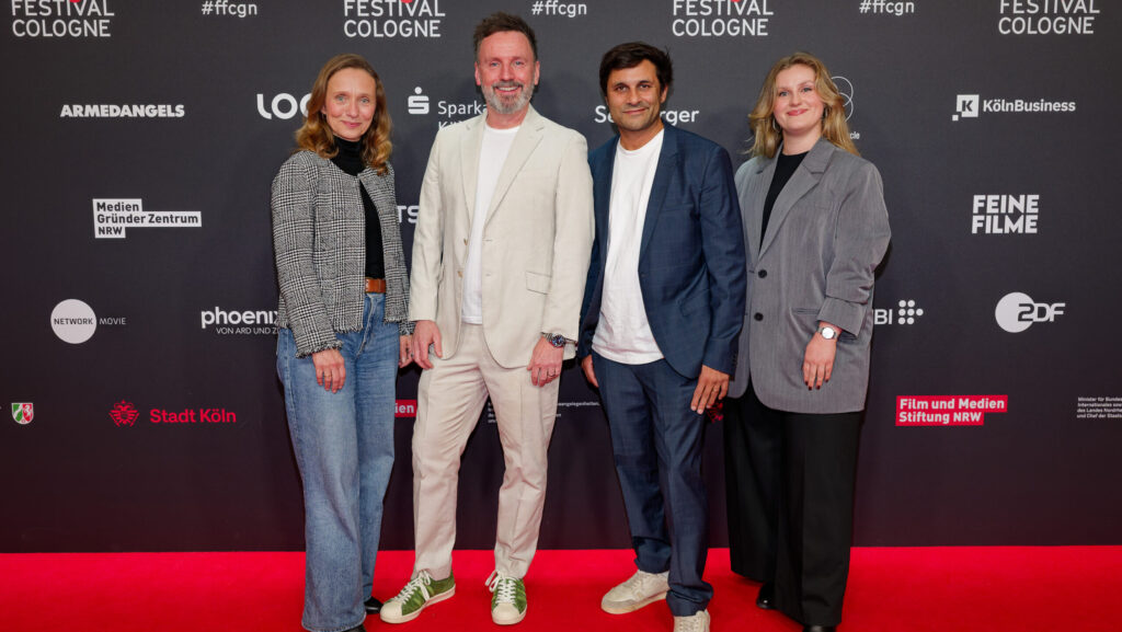 Dead of Winter Premiere scaled e x